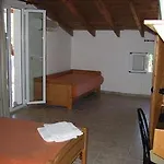 Summertime Hotel