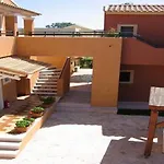 Summertime Hotel 2*