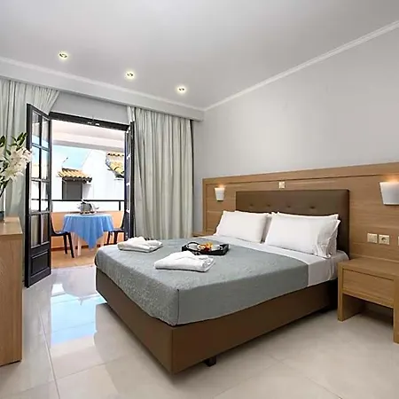 Summertime Hotel 2*