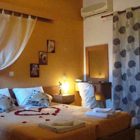 Summertime Hotel